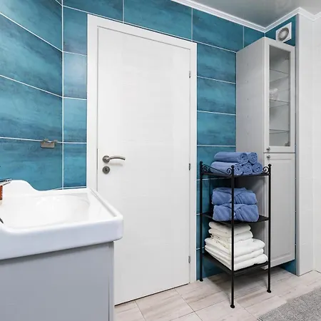Spacious 2br Zadruga South