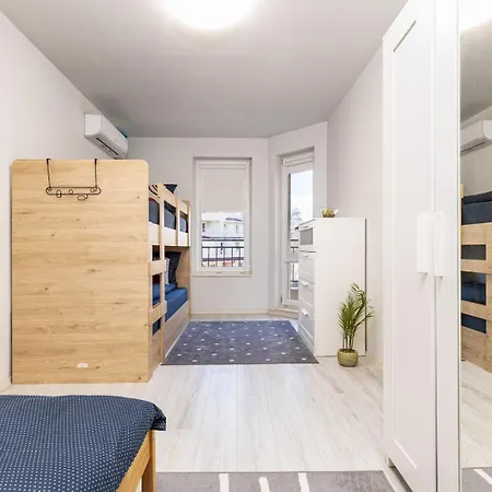 Апартамент Spacious 2br Zadruga South Пловдив
