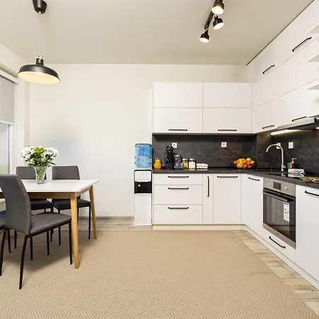 Spacious 2br Zadruga South Апартамент