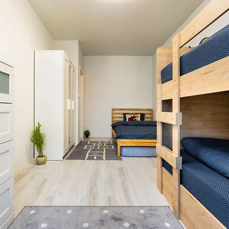 Spacious 2br Zadruga South Апартамент *