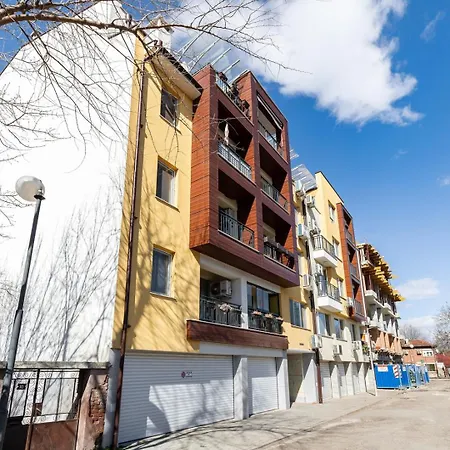 Apartment Spacious 2br Zadruga South