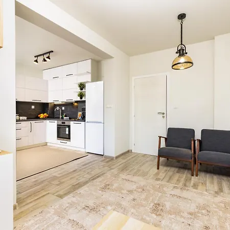 Spacious 2br Zadruga South Apartment