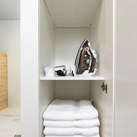 Spacious 2br Zadruga South Apartment *